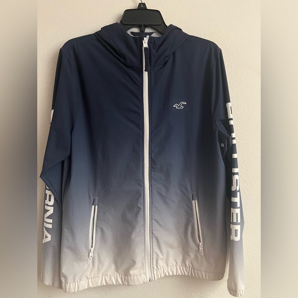 Holister Men’s Medium Windbreaker Epic Flex Zip Up - Picture 1 of 5